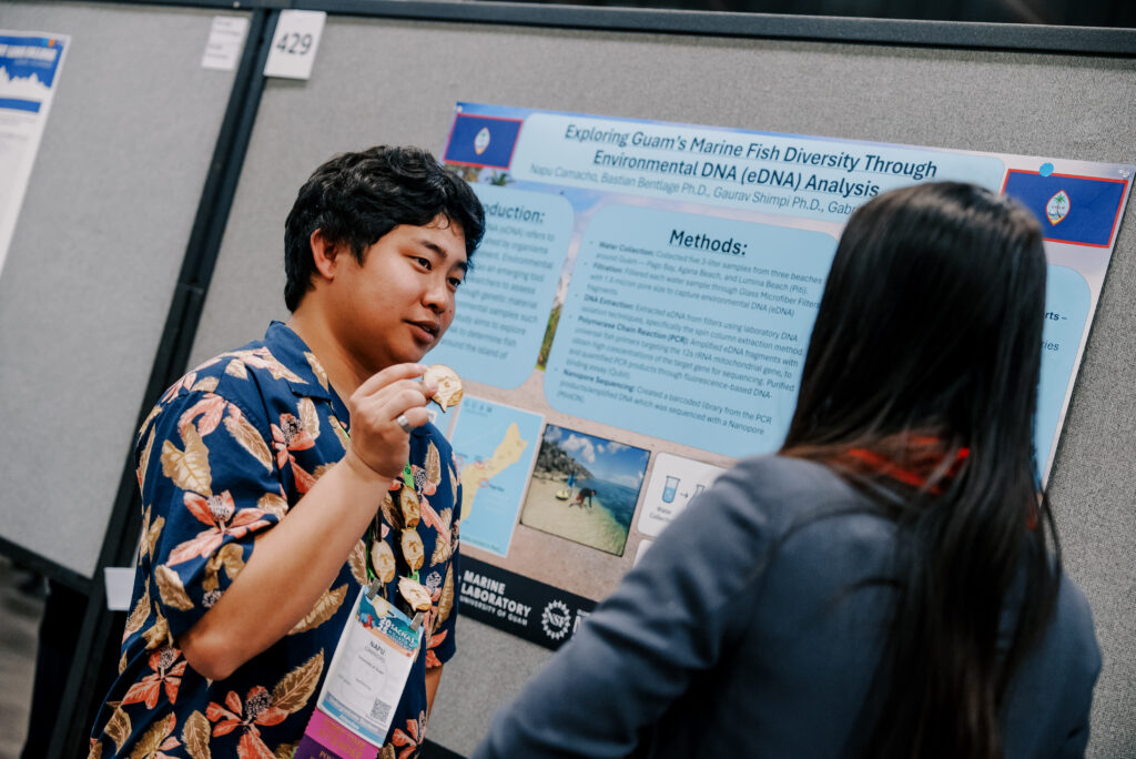 Guam NSF EPSCoR and UOG Marine Lab student Napu Camacho presents his research at the SACNAS NDiSTEM conference in Columbus, Ohio.  Camacho was one of the twelve UOG students who submitted abstracts and were selected to present at the national conference.  His research looked to explore Guam’s marine fish diversity through environmental DNA analysis.