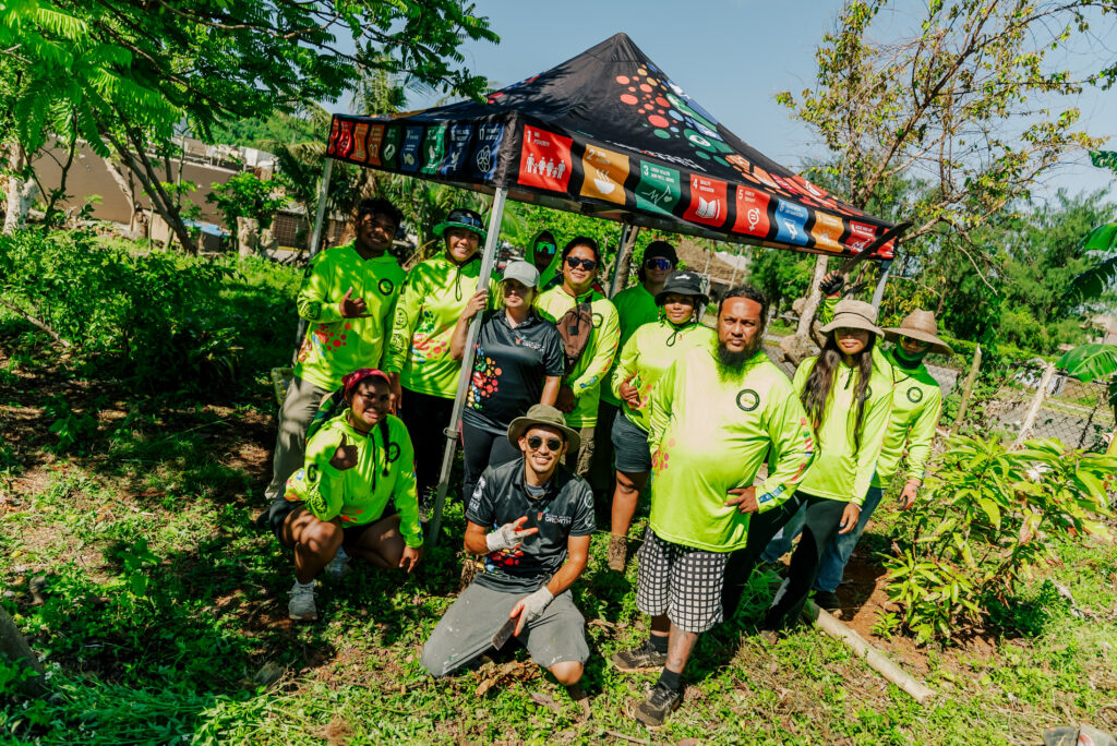 Picture of the G3 Conservation Corps at the Island Beautification event in Tamuning.