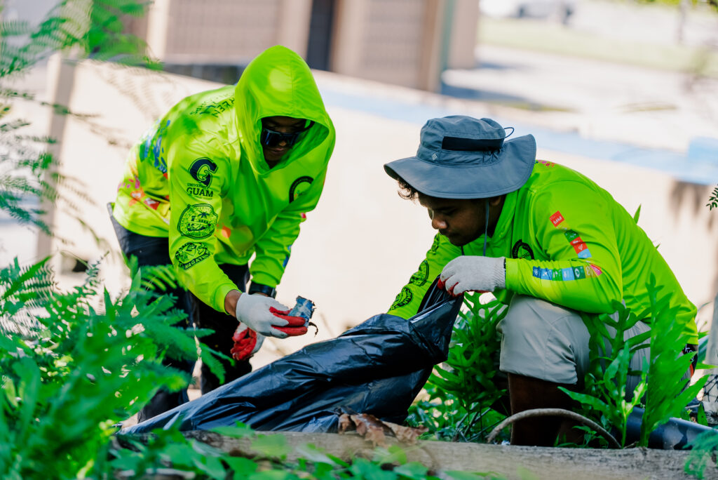 Picture of the G3 Conservation Corps at the Island Beautification event in Tamuning.